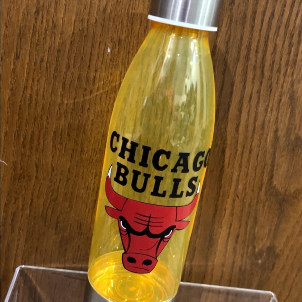 Bulls water bottle